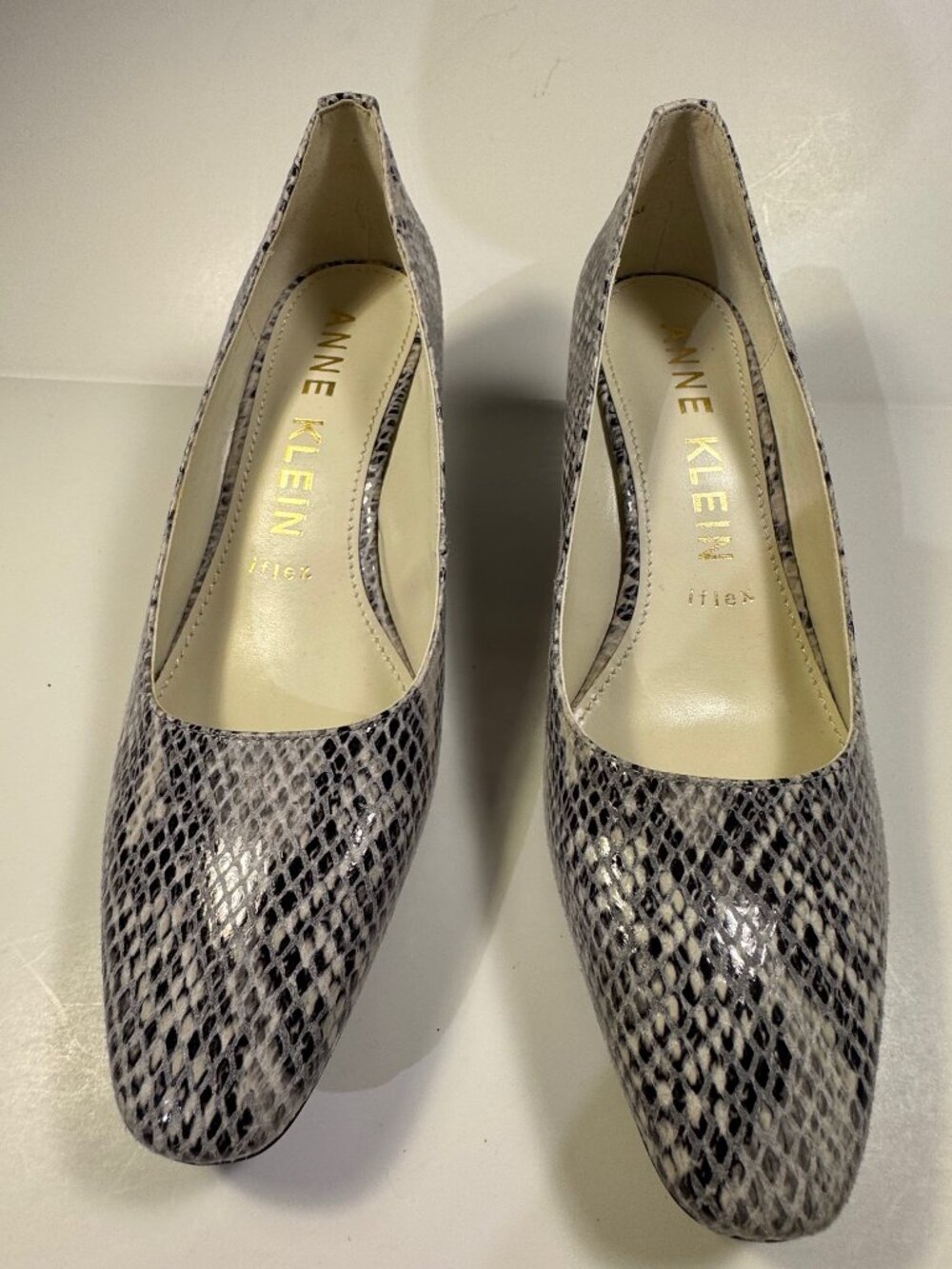 NEW Anne Klein Akisley Iflex Women's 8M Faux Snakeskin Wedge Heels